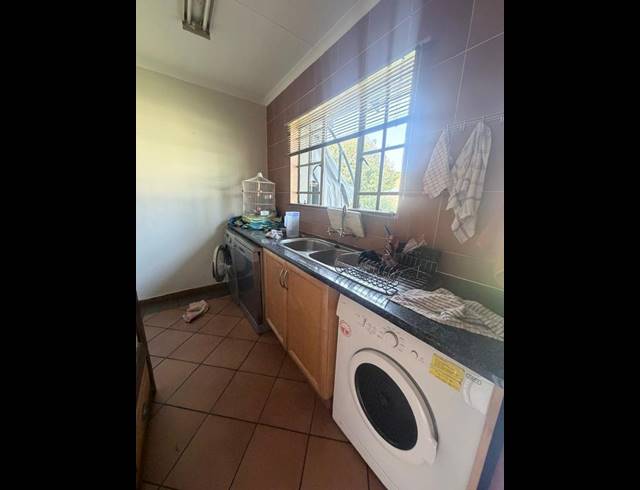 3 BEDROOM PROPERTY TO RENT IN SONNEVELD
